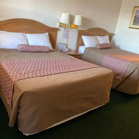 Rainbow Inn Carrizozo Экстерьер фото