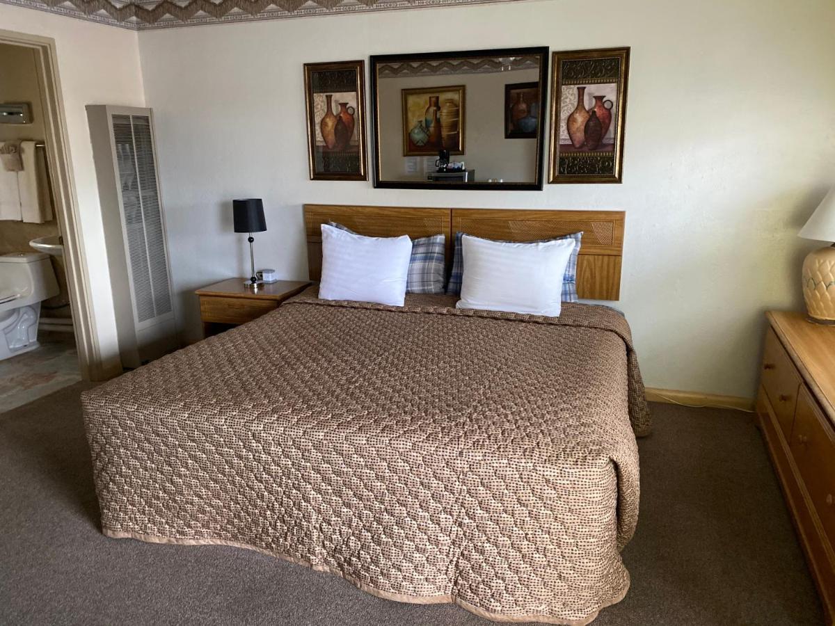 Rainbow Inn Carrizozo Экстерьер фото